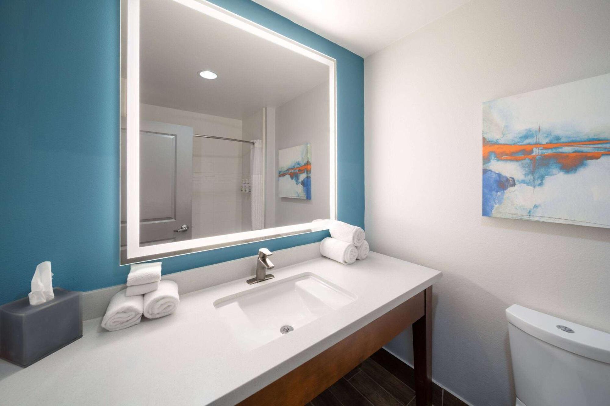La Quinta By Wyndham Rockport - Fulton Hotel Bagian luar foto