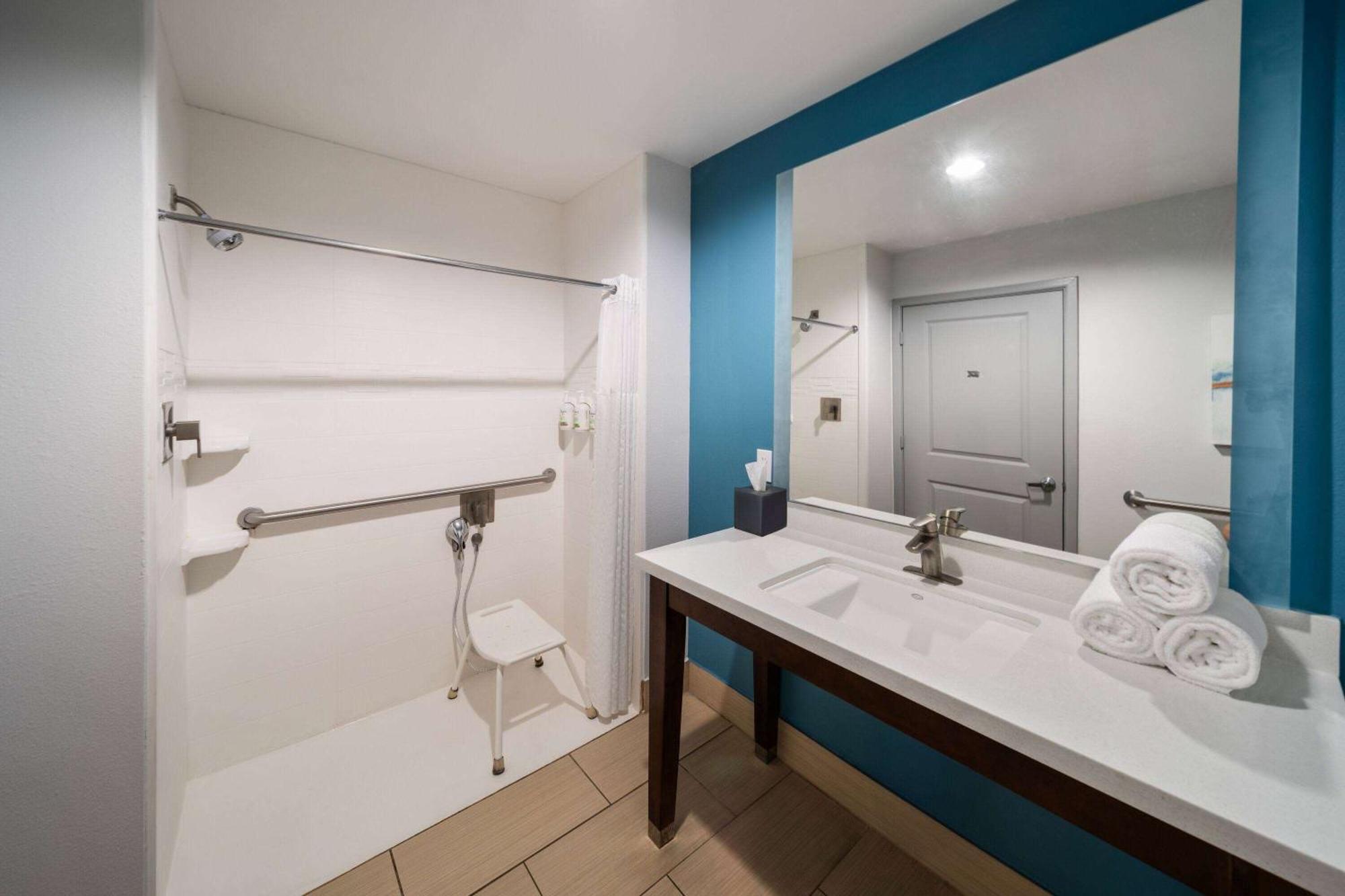 La Quinta By Wyndham Rockport - Fulton Hotel Bagian luar foto