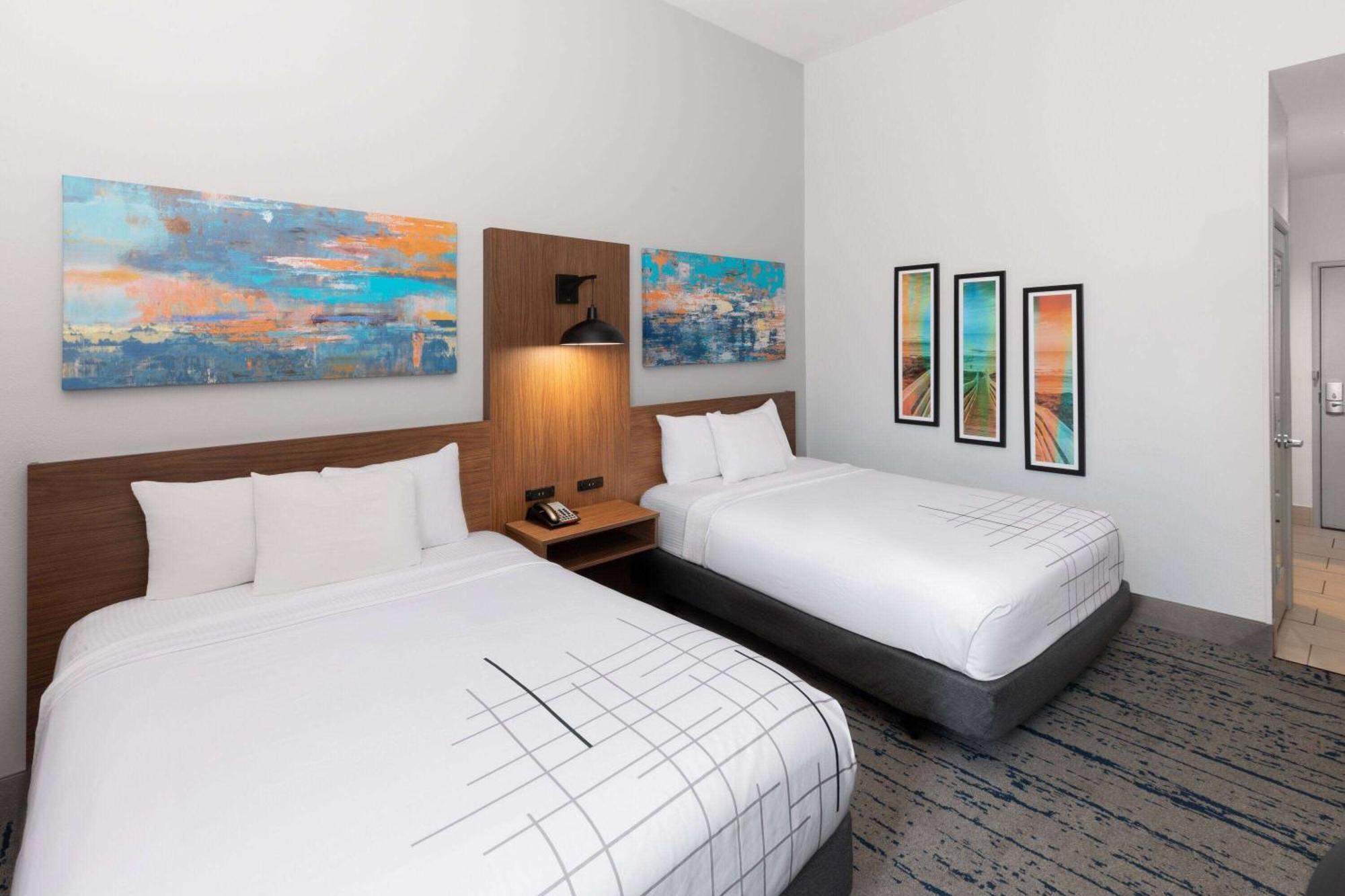 La Quinta By Wyndham Rockport - Fulton Hotel Bagian luar foto