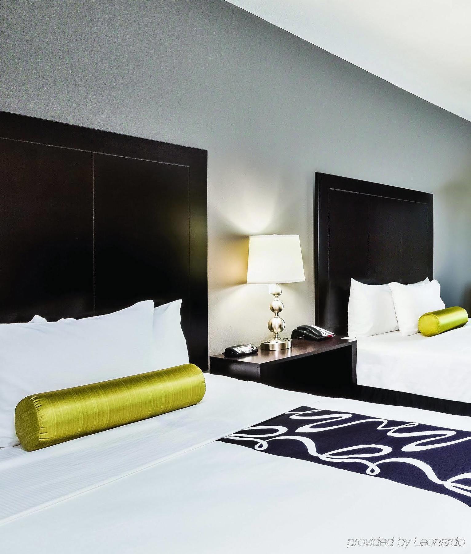 La Quinta By Wyndham Rockport - Fulton Hotel Bagian luar foto